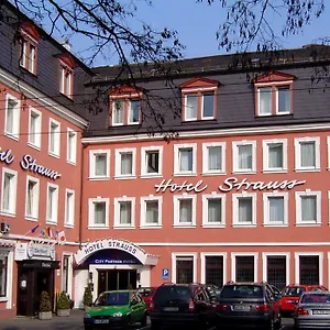 3* Szálloda Partner Strauss
